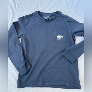 Vineyard Vines Christmas Whale Long-Sleeve Pocket Tee